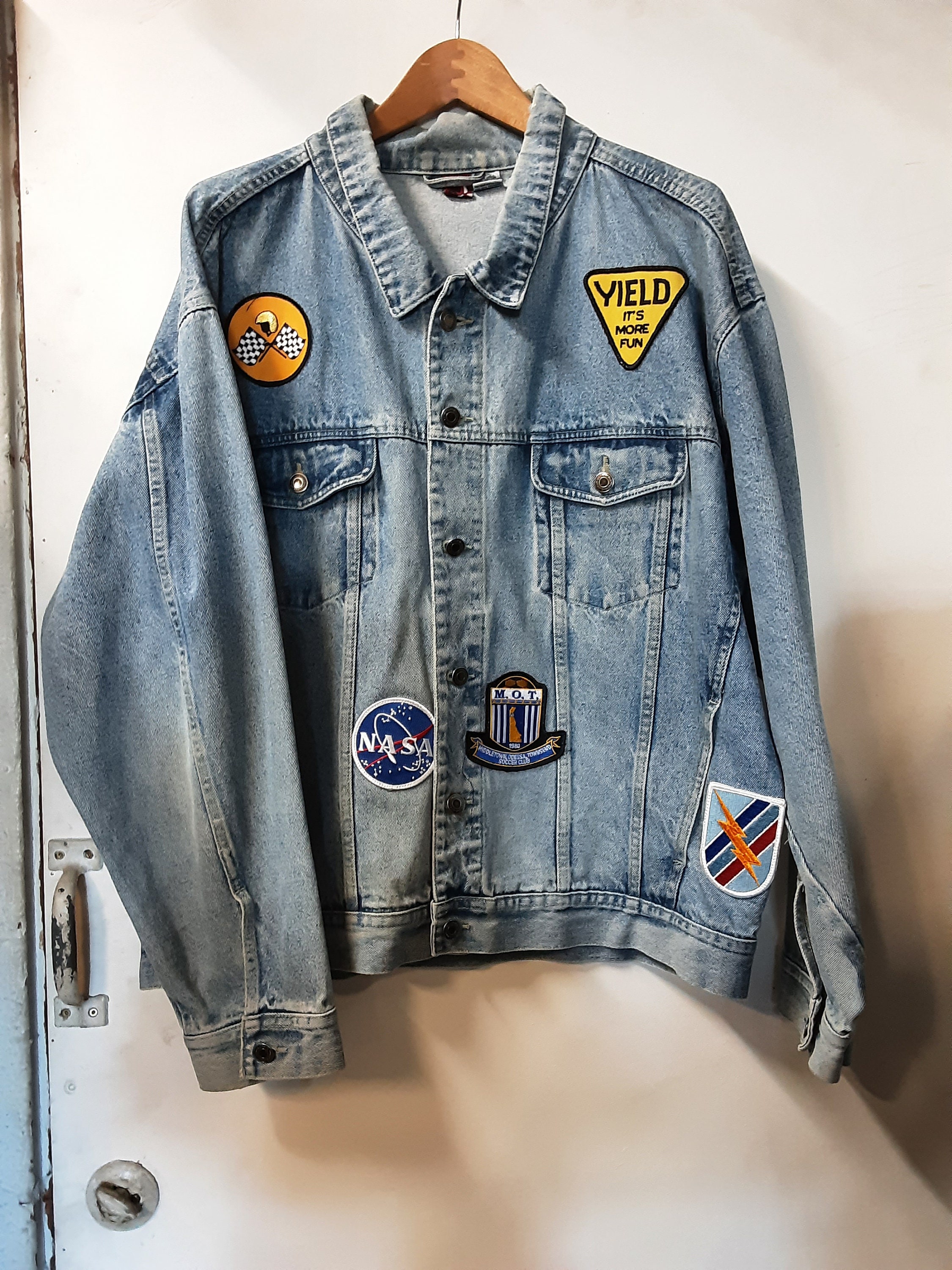 1990s XL Denim Jacket With Patches - Etsy