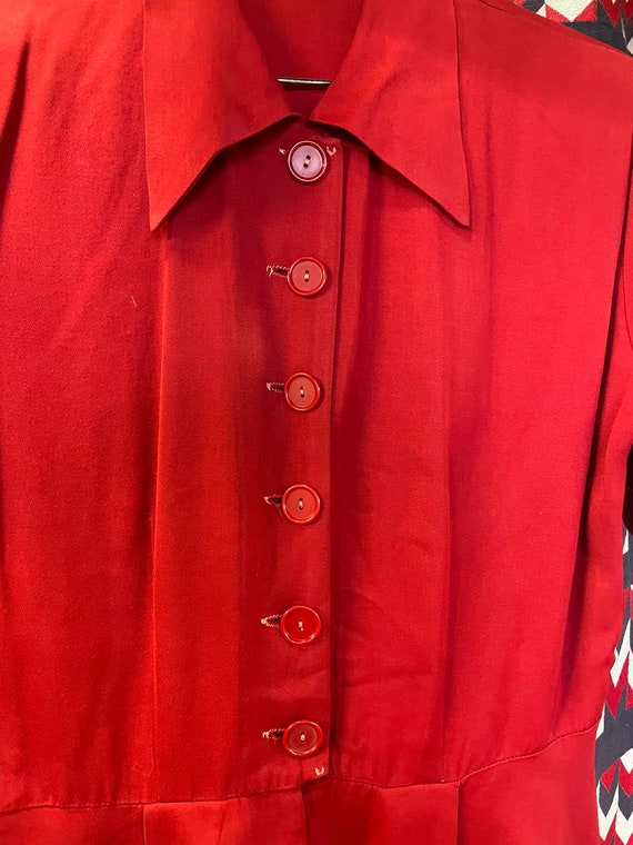 1940s Red Rayon Gabardine Peplum Blouse - image 2