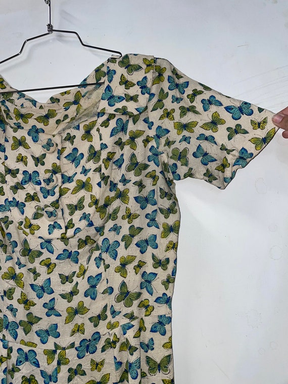 1950s Butterfly Print Day Dress - image 3