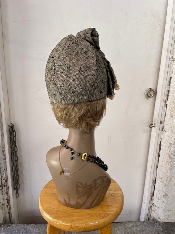 1960s Tweed Faux Wrap Hat - image 5