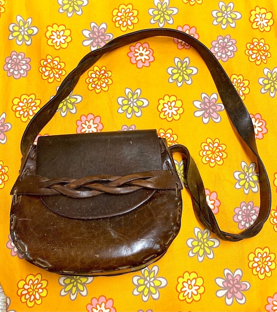 1970s handmade Braided Leather Purse