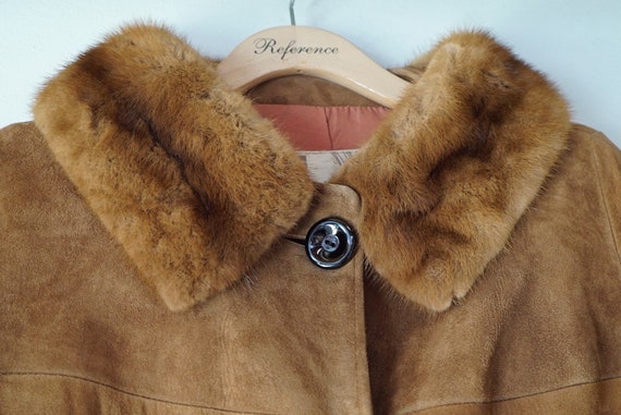 1960’s Ladies Suede Jacket with Real Fur and Full… - image 3