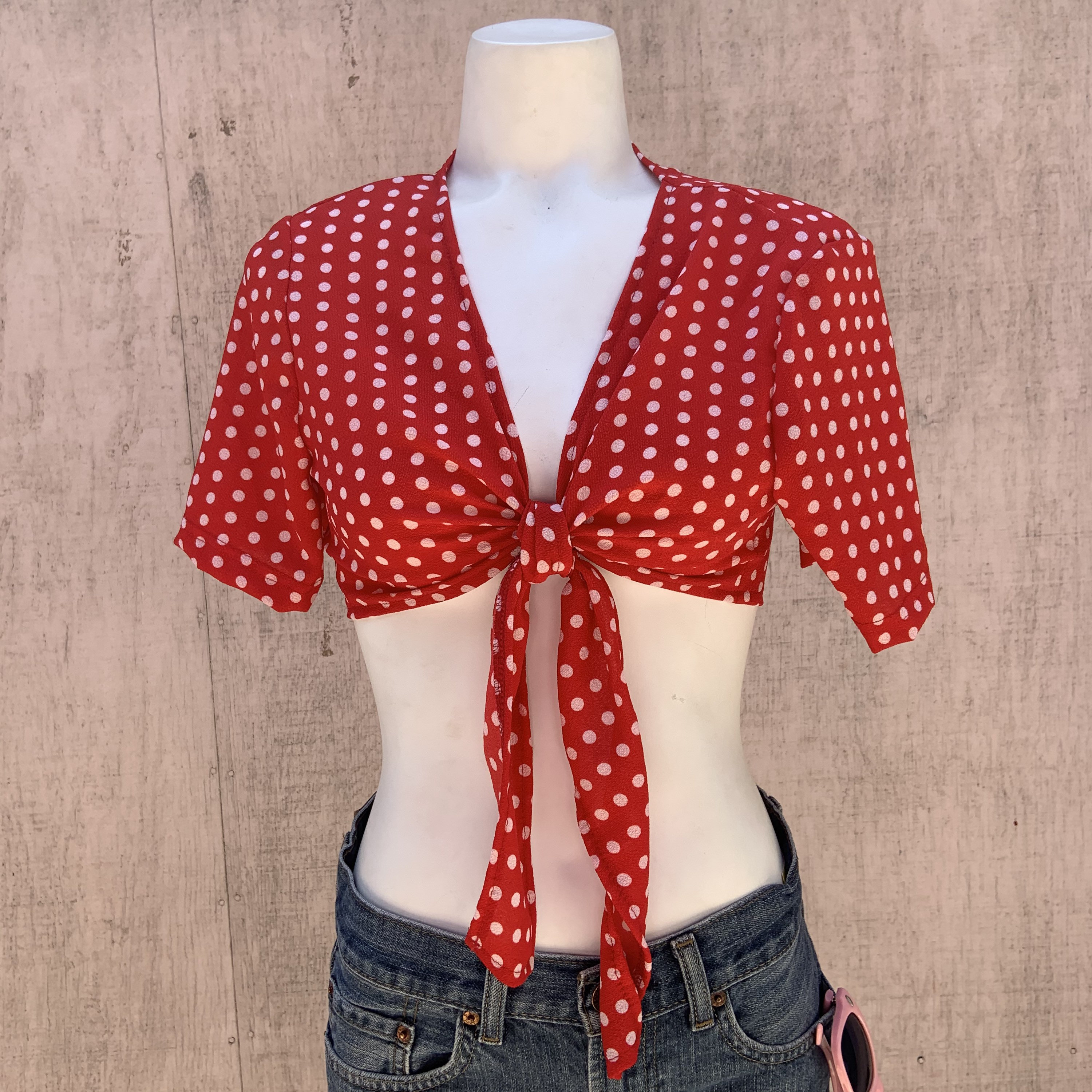 Red and white polka dot crop top hotsell