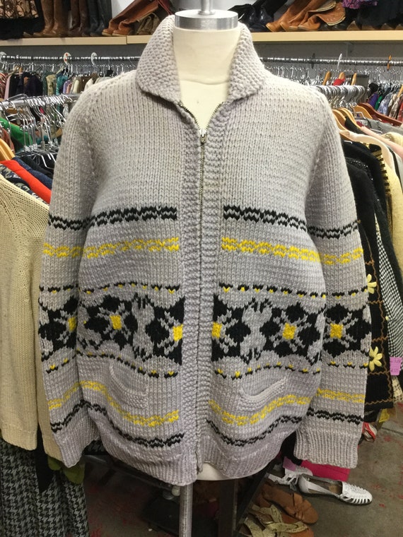 Cowichan Sweater With Pockets