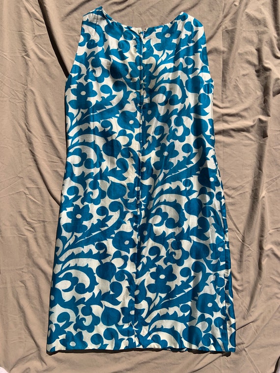 1960s Blue and Cream Silk(?) Dress - image 2