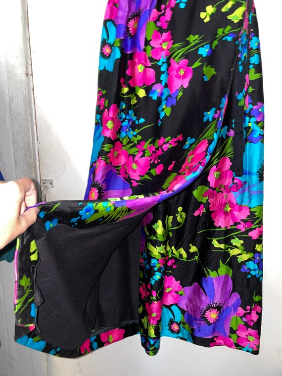 1970s Deadstock Black and Floral Maxi Wrap Skirt - image 2