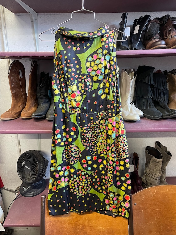 1960s Abstract Pattern Mod Sleeveless Mock Neck D… - image 1