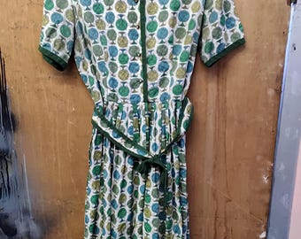 1950s/60s green/white silk atomic globe print belted dress
