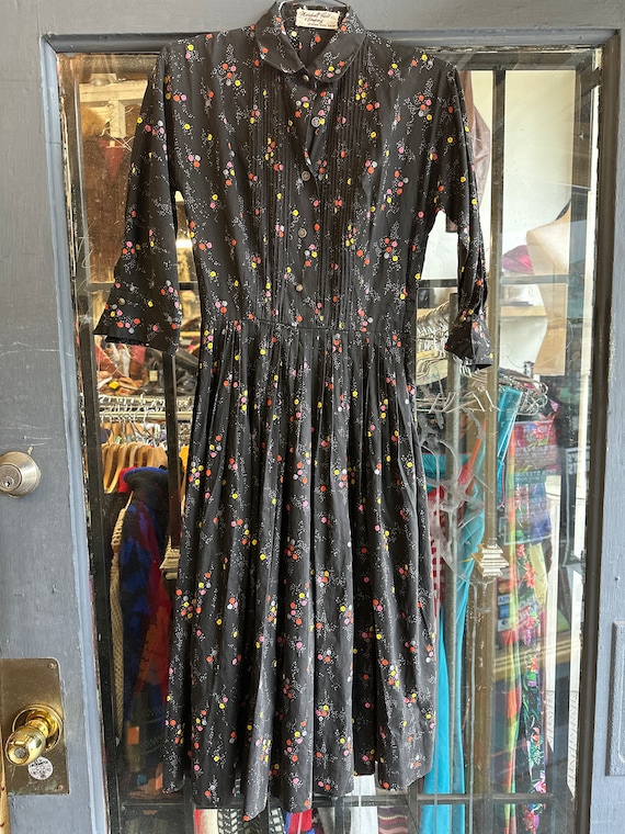 1950s Floral Print Peter Pan Collar Dress