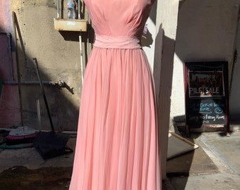 1960s vestido de gasa rosa claro