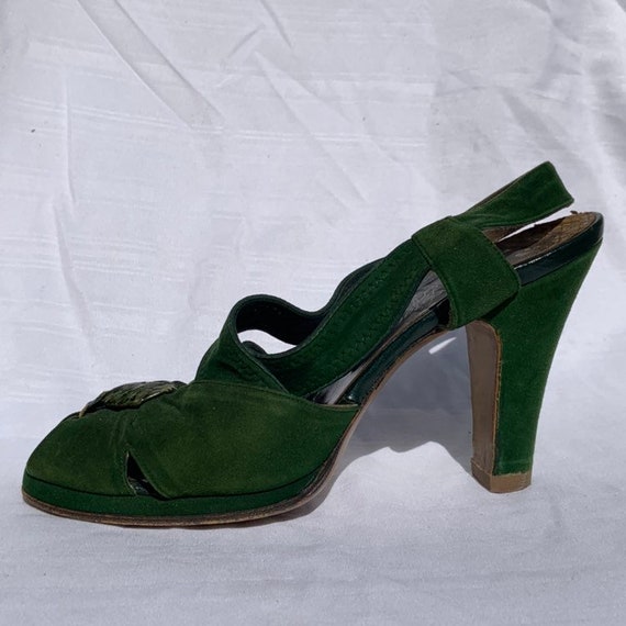 1940s Green Suede Platform Heels - image 5