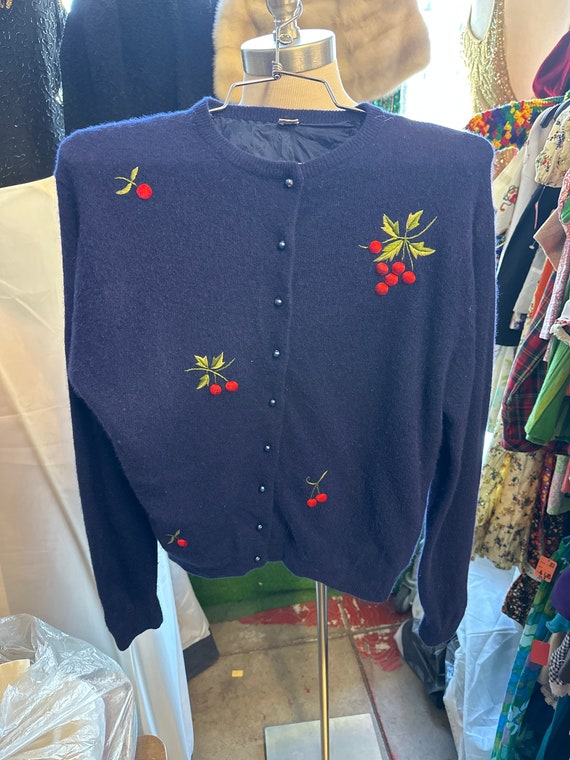 Vintage cherry cardigan - Gem Vintage cherry cardigan - Gem