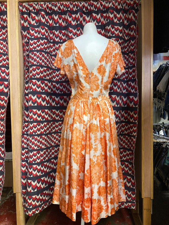1950’s Orange and Cream Short Sleeve Dress, Made … - image 4