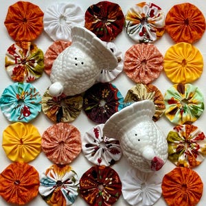 Handmade Fall Yo-Yo Quilt Mat