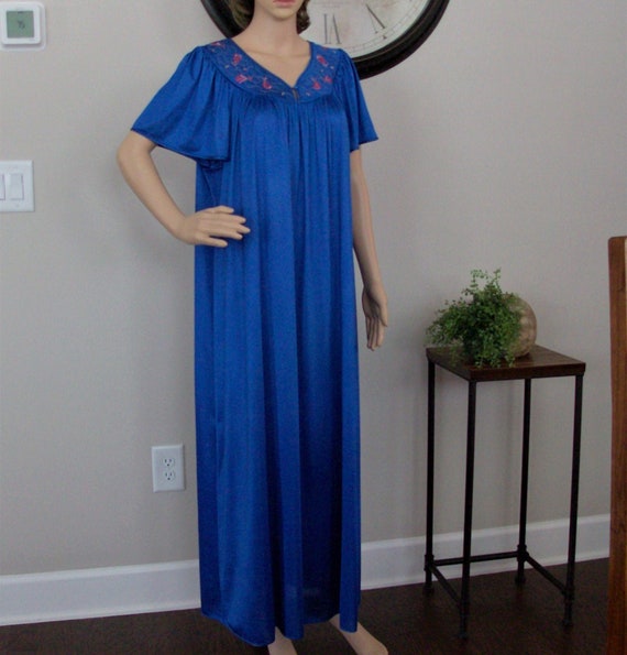 vanity fair long nylon nightgowns