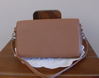 Wilsons Leather Purse, Foldover, Carry or Shoulder, Many Compartments