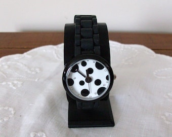 Geneva Unisex Wristwatch, Unique, Black & White, Max Wrist 7 3/4"