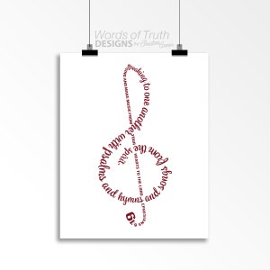 Puede incluir: Una impresi&oacute;n de arte imprimible blanca con un dise&ntilde;o de nota musical marr&oacute;n. La nota est&aacute; formada por las palabras "hablando unos a otros con palabras de verdad y salmos, himnos y c&aacute;nticos espirituales, cantando y haciendo m&uacute;sica en vuestros corazones al Se&ntilde;or." El texto es de Efesios 5:19.