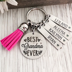 Grandma Gift Keychain Key Chain • BEST GRANDMA EVER • #1 Grandma • Grandma Gift • Favorite Grandma • Kids Names • Grandma Gift