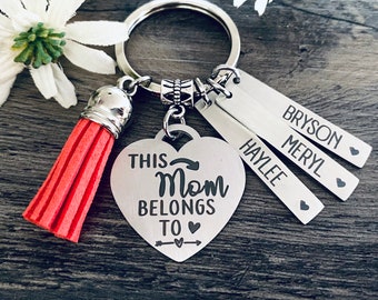 Mom Gift • THIS MOM BELONGS To Keychain • Favorite Mom Gift • Mother's Day Gift • New Mom Gift • Best Mom Ever • Personalized Kids Names