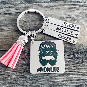 MOMLIFE KEYCHAIN • Mom Gift • Mama Gift • Blessed Mom Gift • Mothers Day Gift • Momma Gift • Best Mom • Personalized • Kids Names • Mom Life