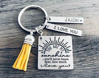 YOU are MY SUNSHINE • Mom Gift • Mama Gift • Daughter Gift • Mom to Daughter • Mom to Son Gift • Daughter Keychain • Personalized