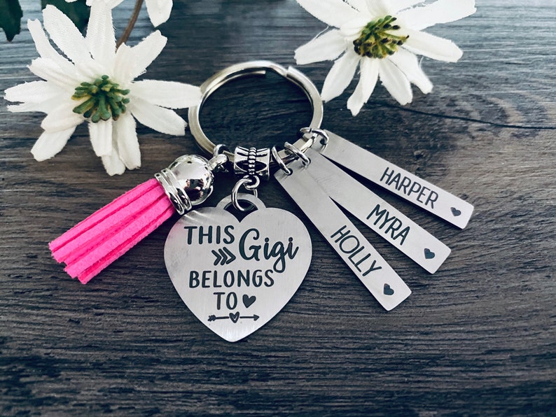 Gigi Gift THIS GIGI BELONGS To Keychain Favorite Gigi Gift Best Gigi New Gigi Gift Grandparents Day 1 Gigi Bild 3