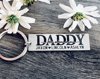 Daddy WE LOVE YOU Keychain • Daddy Gift • Dad Gift • New Dad Gift •  First Fathers Day • Bar with kids names • Best Daddy Ever Best Dad