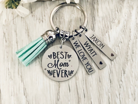 AHAETH Mother Son Keychain Boy Mom Gifts for Women Mom of Boys Gift Sons Are The Anchors of A Mother’s Life Keychain Mother Son Gifts for Mom Best