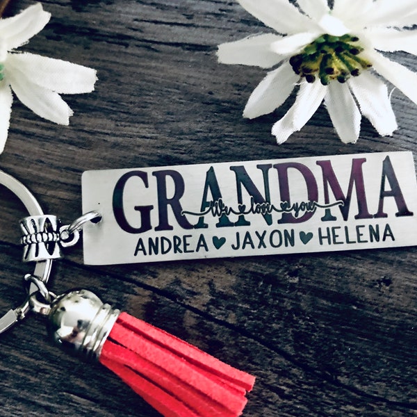 Yaya Grandmother Svg, Ornament Or Car Charm Svg, Gift For Grandparent