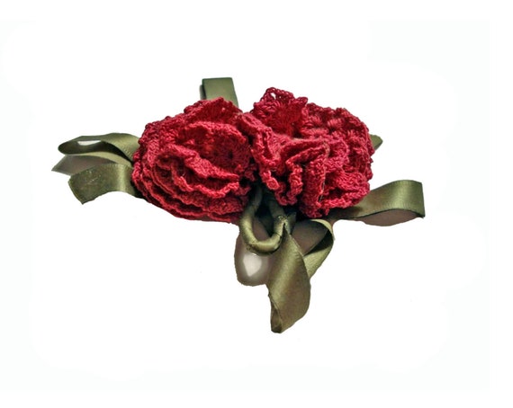 Vintage 50s Corsage Crochet Flower Lapel Pin Bouto