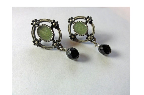 Vintage Victorian Style Oval Earrings Seed Pearls… - image 3