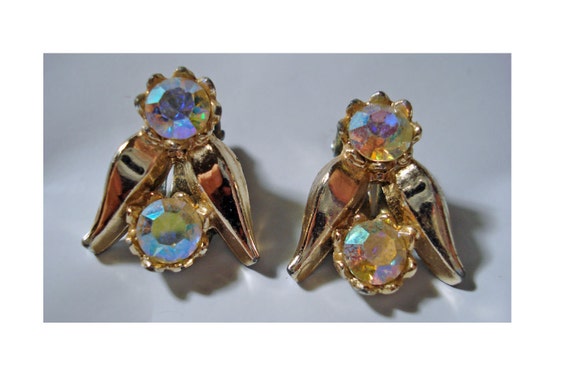 Vintage Rhinestone Earrings 1960s Aurora Borealis… - image 1
