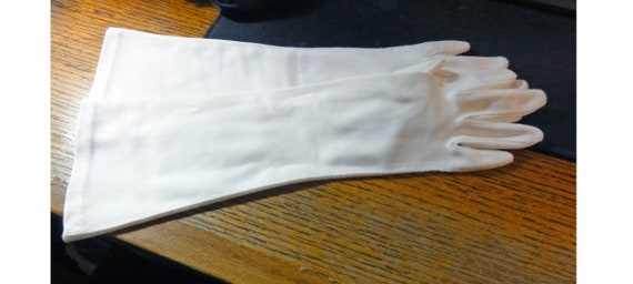 Vintage 1960s Ladies Gloves Off White Nylon Long … - image 3
