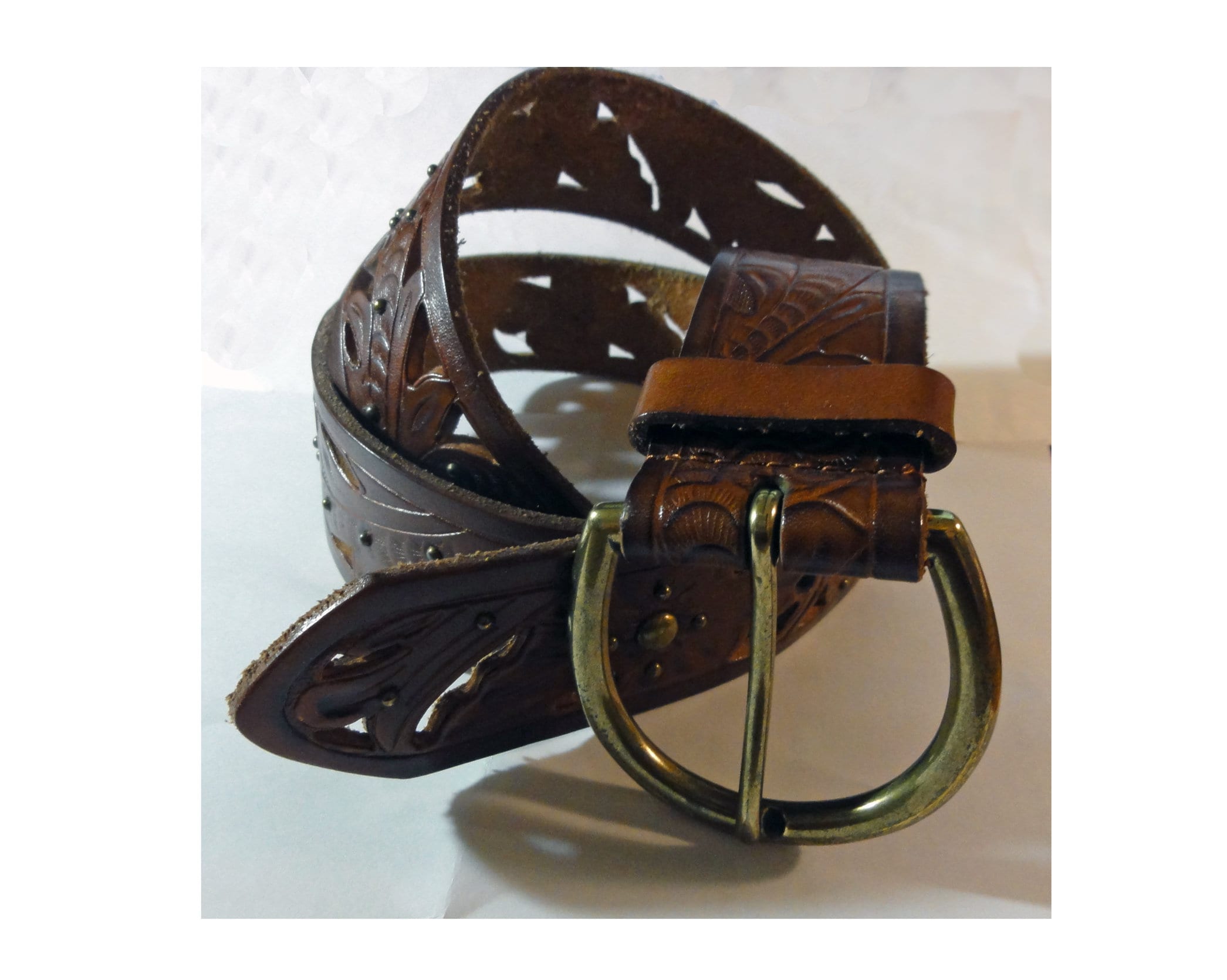 Vintage Western Belt Brown Tooled Pierced Leather With Brass  display picture 3