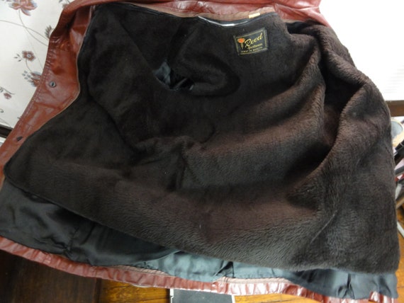 Vintage 1960s Leather Coat Zip Out Fake Fur Linin… - image 7