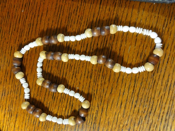 Antique White Milk Glass Beads & Wood Bead  Neckl… - image 1