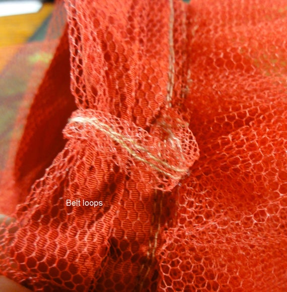 Vintage 1950s Skirt Full Circle Red Tulle Net Pet… - image 6