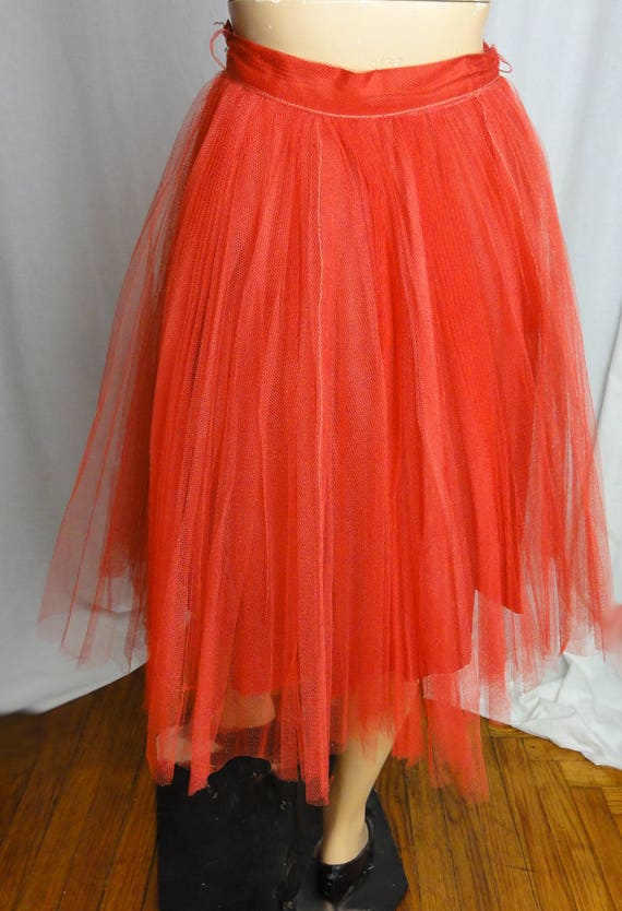 Vintage 1950s Skirt Full Circle Red Tulle Net Pet… - image 5