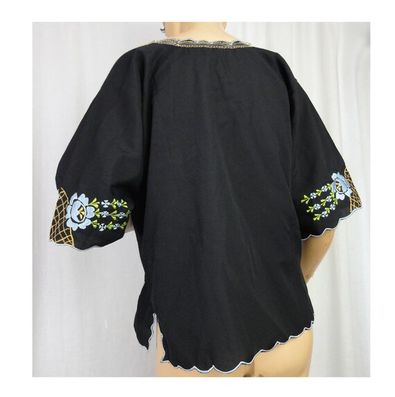 Vintage 1970s Blouse Floral Embroidered Mexican C… - image 7