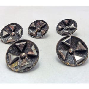 Antique Metal Shank Buttons Cut Steel Silver Tone Set of 5 Vintage Sewing 5/8&quot;