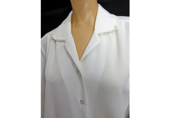 Vintage 1970s Blouse White Lacy Secretary Shirt V… - image 3