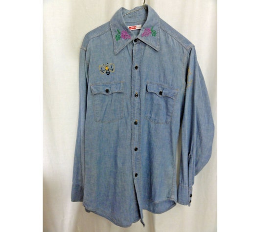 Men's Vintage 1970s Levi's Shirt Denim Chambray w… - image 1