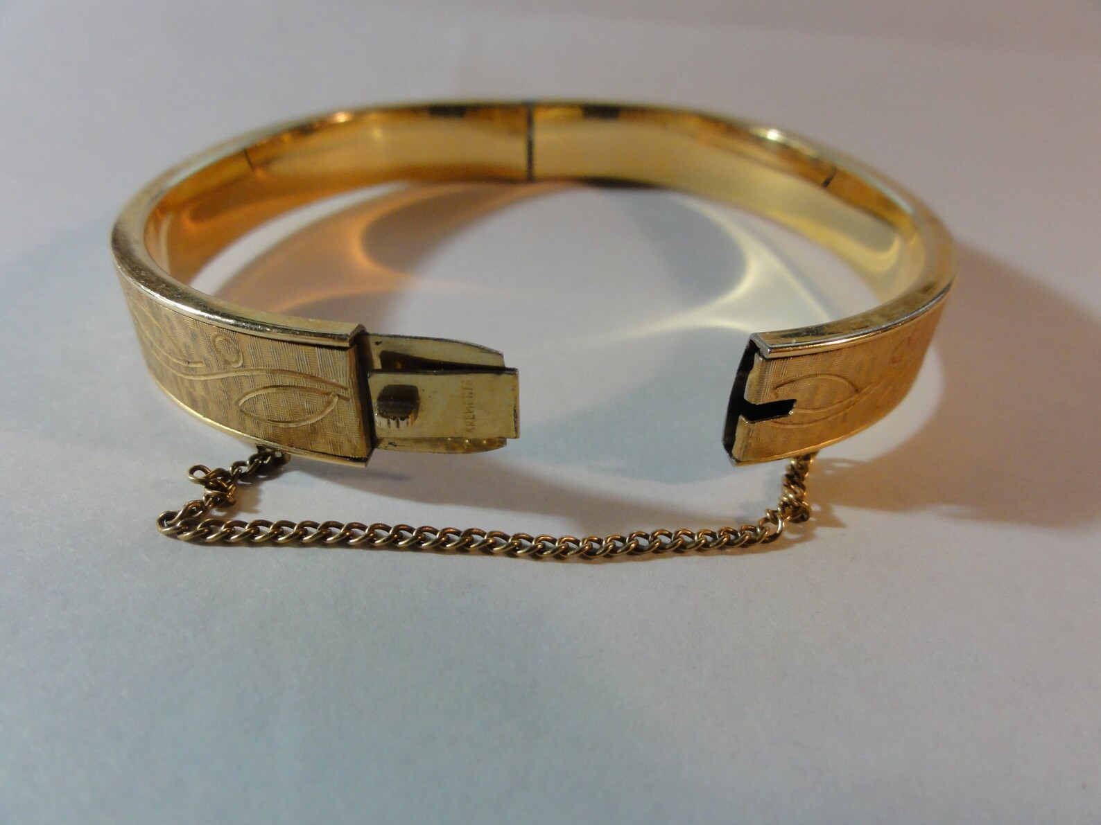 Vintage 60s Bracelet Krementz Gold Filled Hinged Bangle Etsy