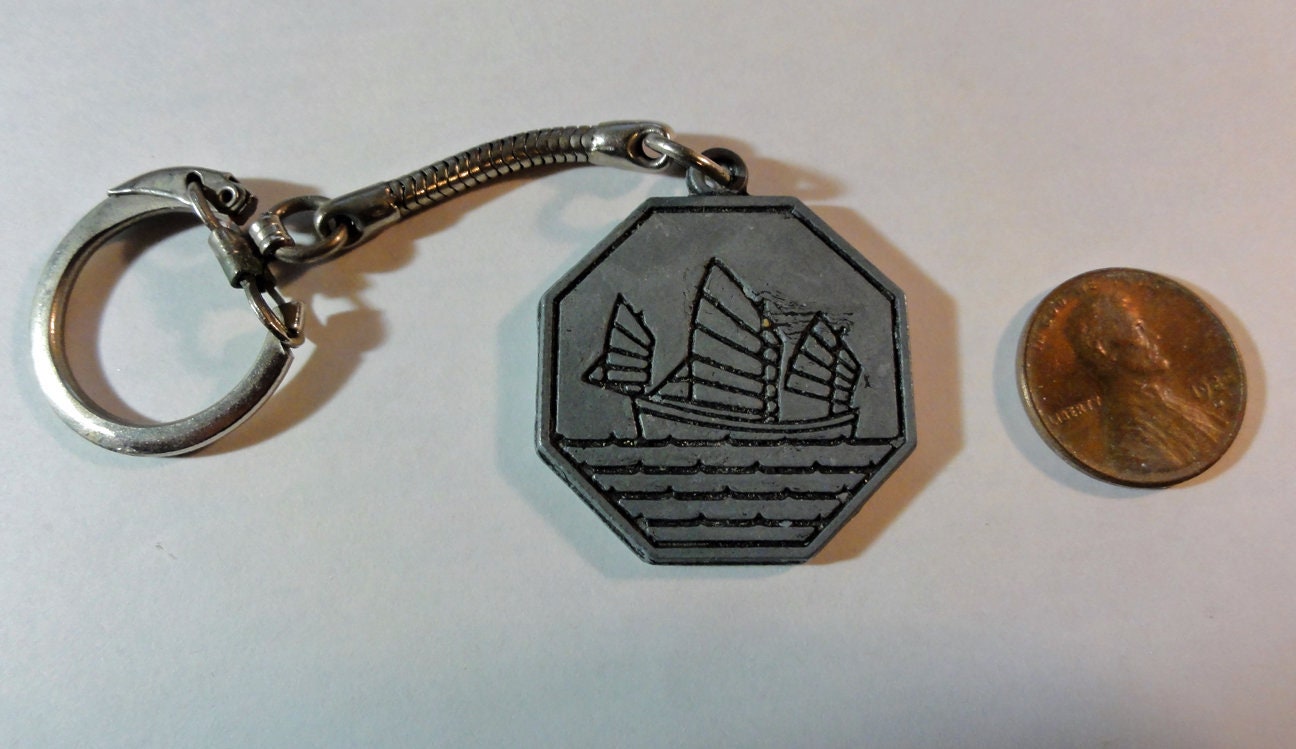 定番の中古商品 1960s Vintage Ship the Ring Key Junk Chinese Chain Key アンティーク雑貨