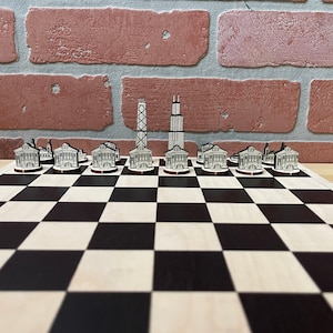 City vs. City Chess Set - Chicago, IL