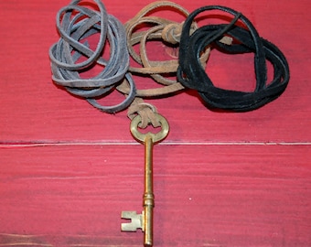 Vintage Skeleton Key Necklace