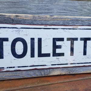 Toilette Metal Sign Reclaimed Wood Frame FREE SHIPPING Rusty Vintage Style Framed Sign