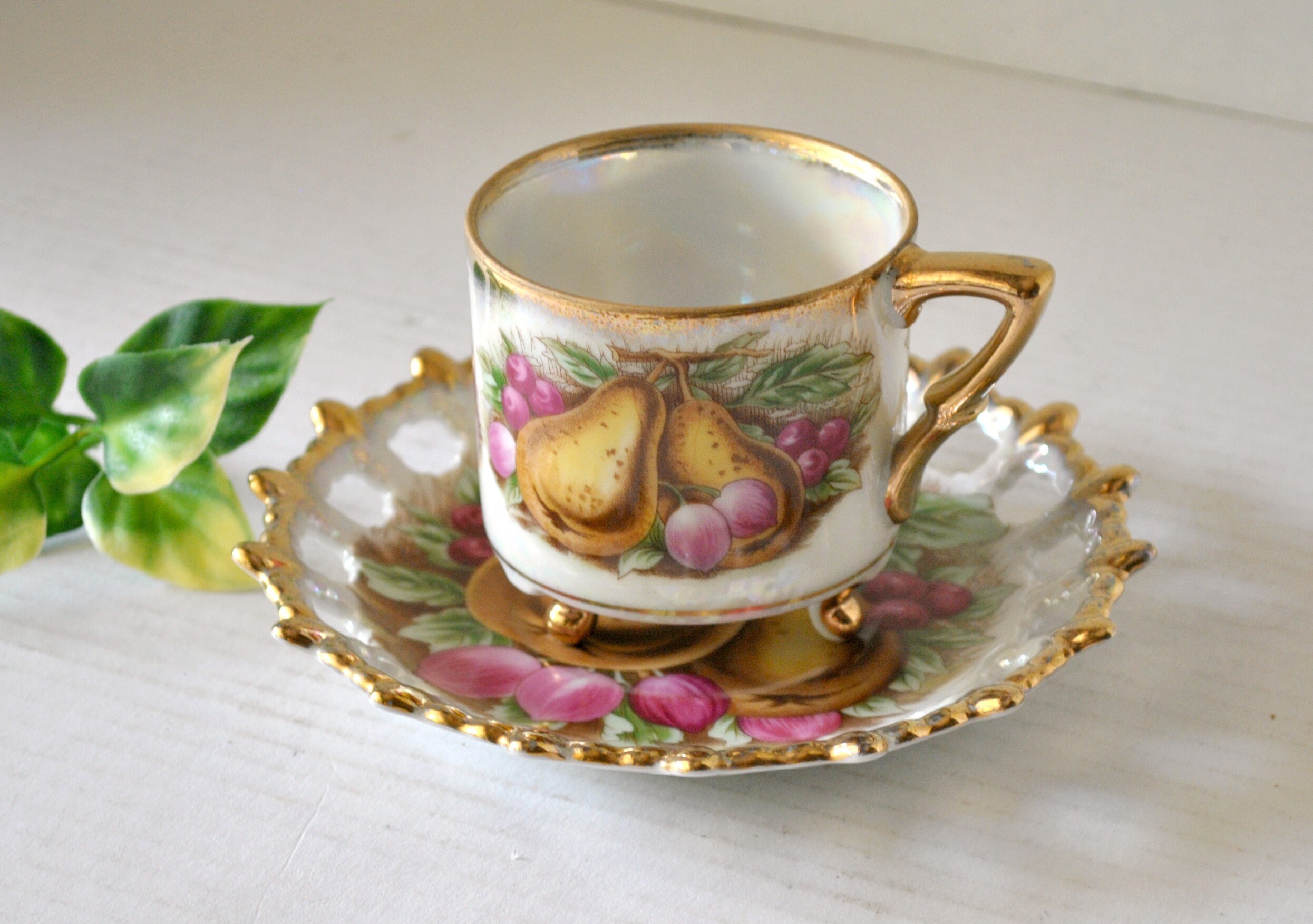 Vintage RARE Unique Tri Footed Tea Cup and Reticulated Saucer Etsy