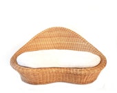 Low Profile Wicker Chair Sculpted Rattan Meditation Seat with Cushion Boho Chair Yoga Garden Dog Bed